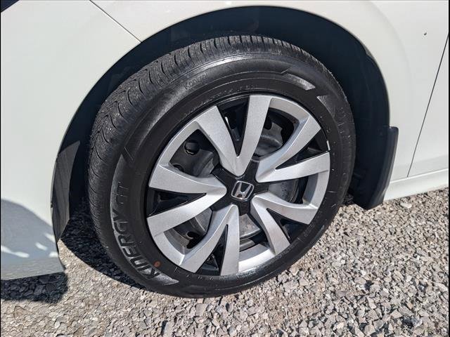 Certified 2025 Honda Civic LX image 5