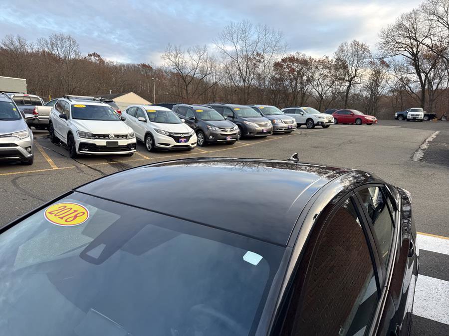 Used 2018 Toyota Prius Two image 8