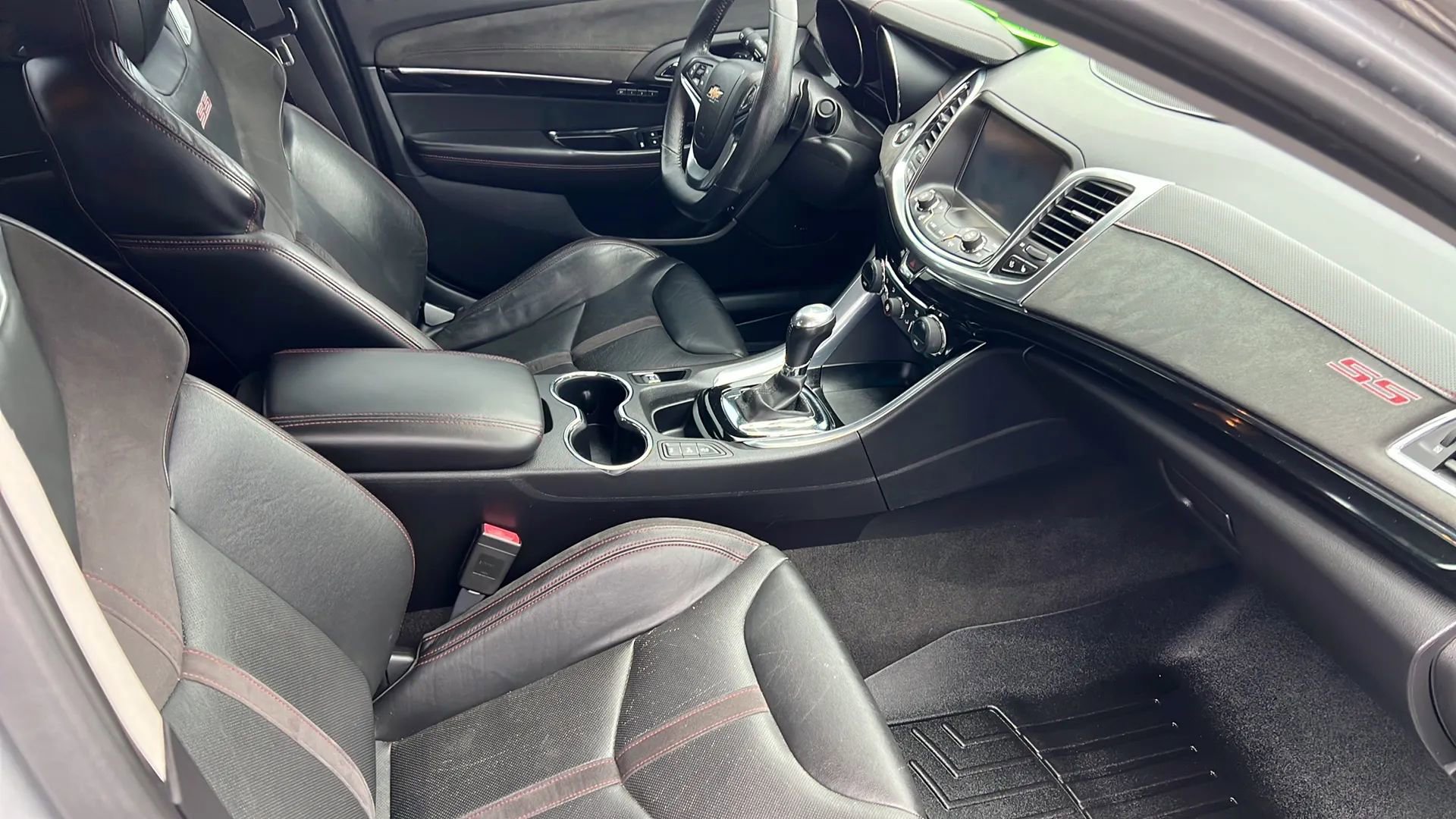 Used 2014 Chevrolet SS RWD image 5