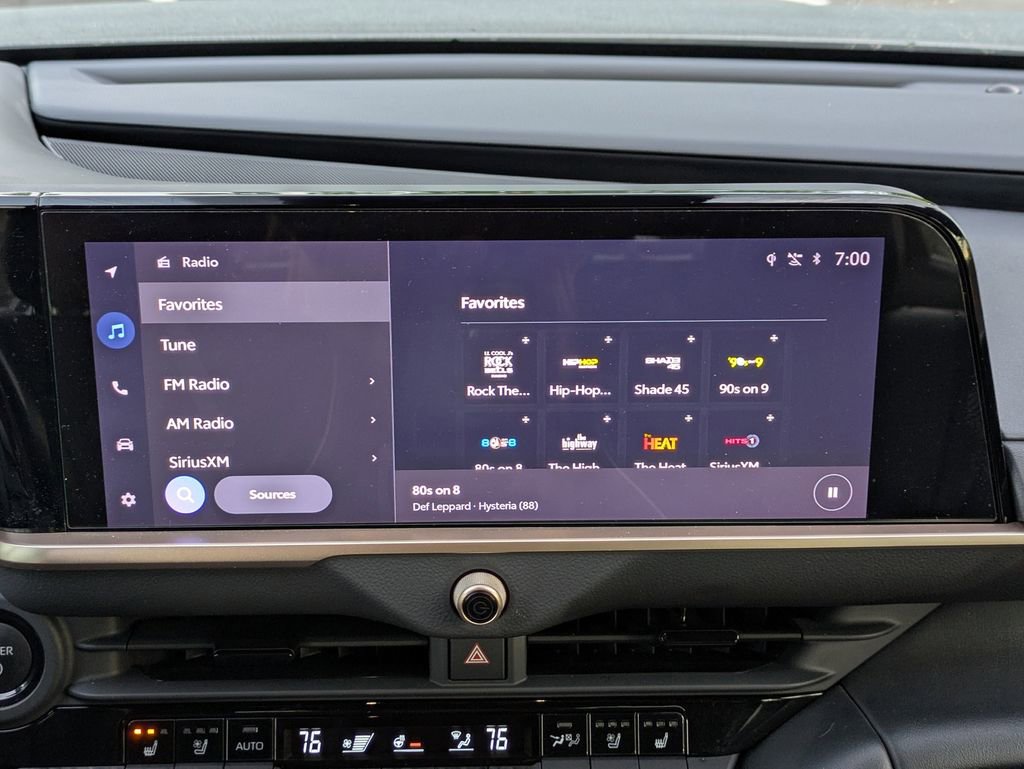 Certified 2024 Toyota Crown Limited w/ Advanced Technology Package image 18