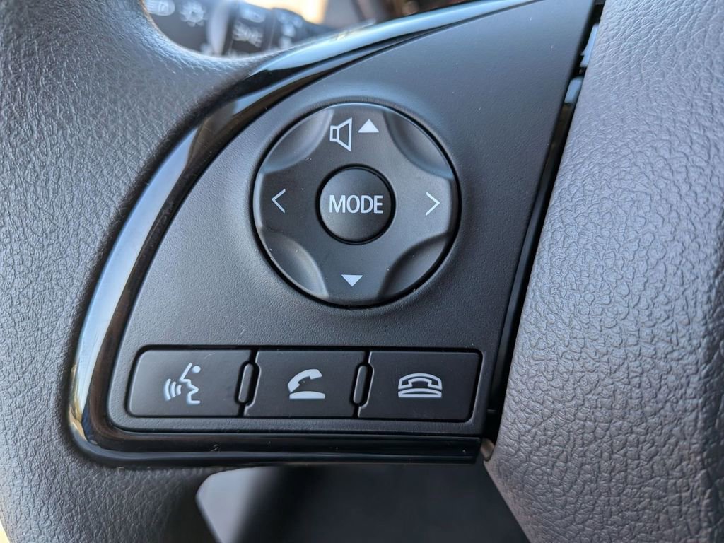 New 2026 Mitsubishi Eclipse Cross LE image 17