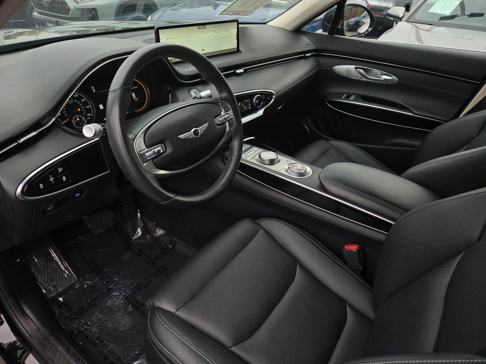 Used 2025 Genesis GV70 2.5T AWD/4WD image 8