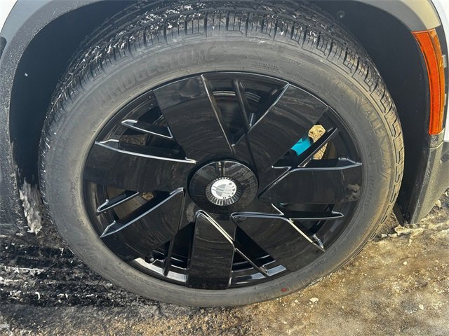 Used 2023 Fisker Ocean Extreme image 9