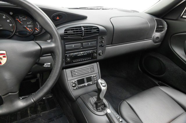 Used 2001 Porsche 911 Carrera image 34