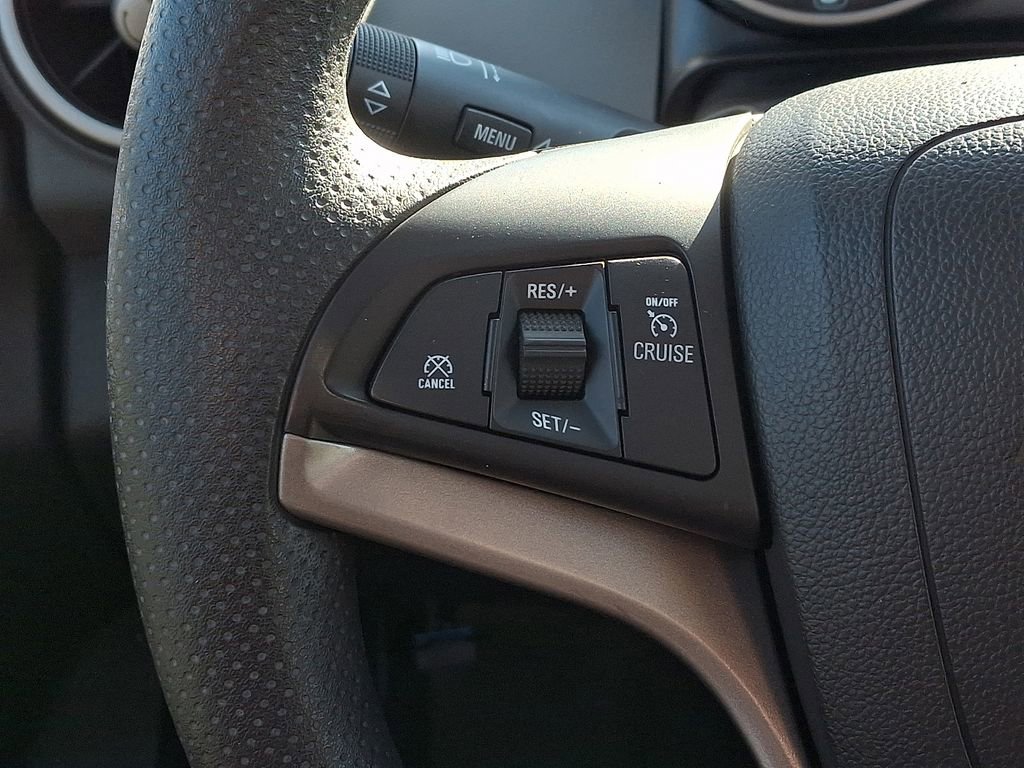 Used 2015 Chevrolet Sonic LT image 21