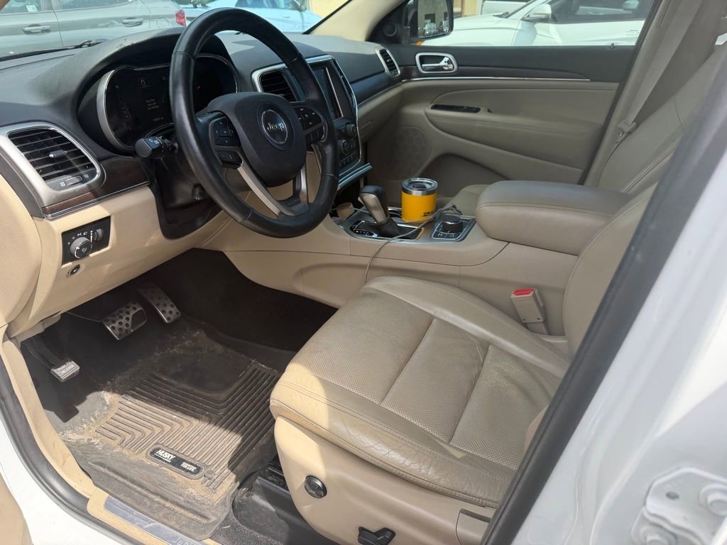 Used 2018 Jeep Grand Cherokee Limited w/ Luxury Group II AWD/4WD image 6