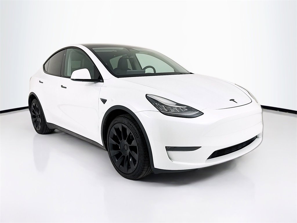 Used 2023 Tesla Model Y Long Range image 7