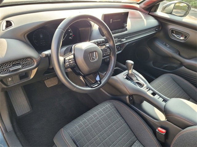 Used 2025 Honda HR-V Sport image 7