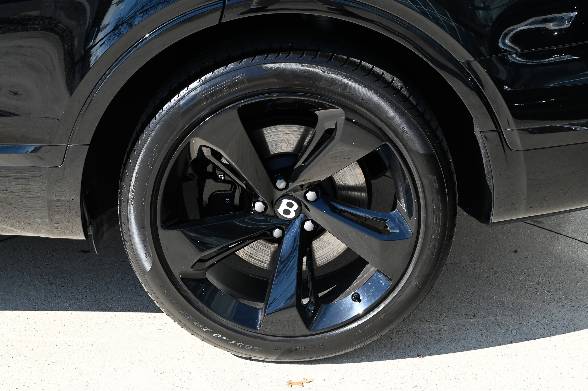 Used 2019 Bentley Bentayga image 10