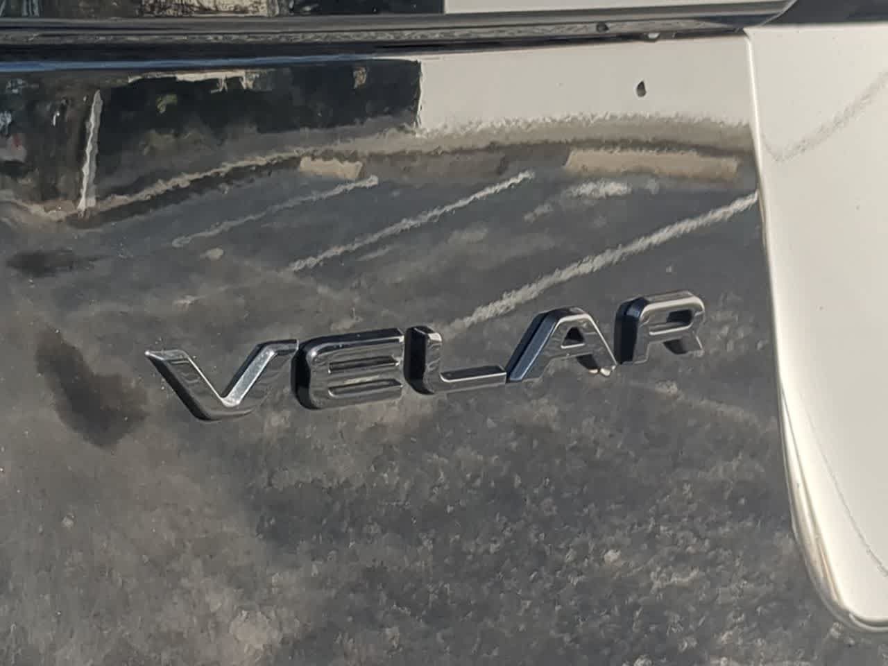New 2026 Land Rover Range Rover Velar Dynamic SE AWD/4WD image 12