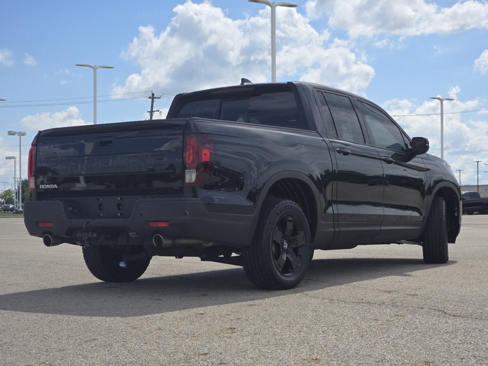 Used 2024 Honda Ridgeline Black Edition image 14