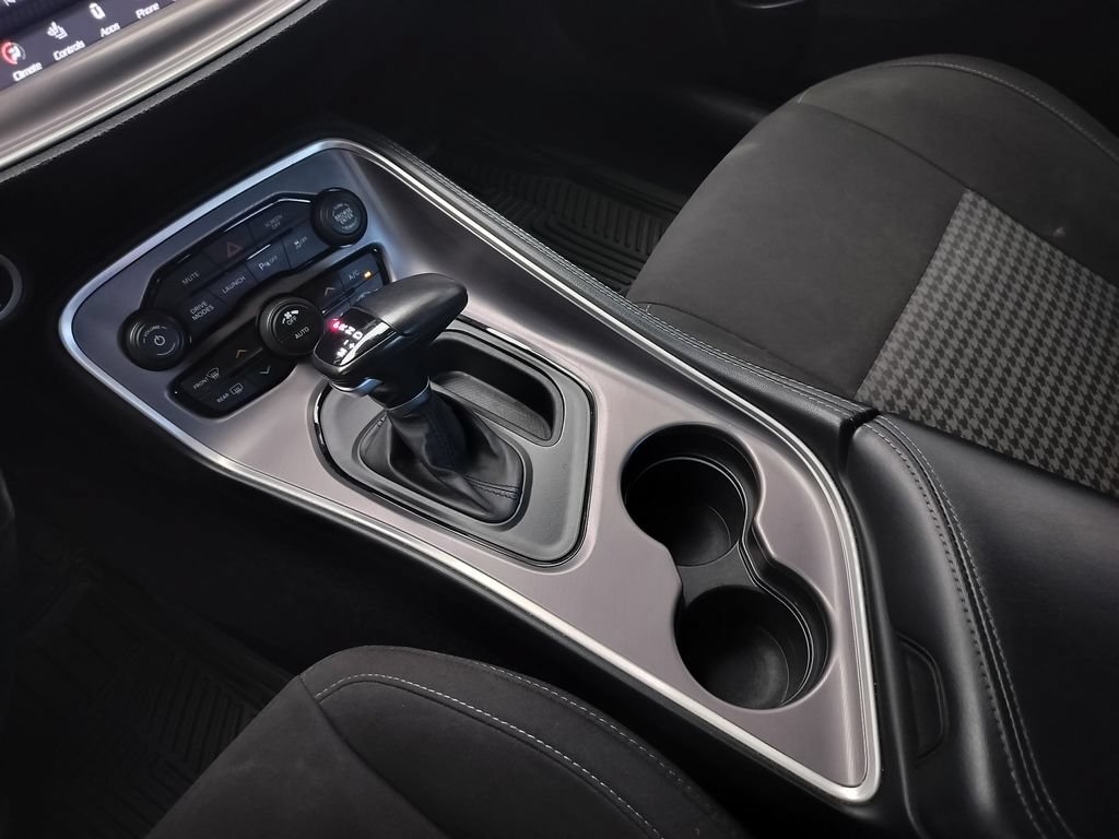 Used 2022 Dodge Challenger R/T Scat Pack RWD image 18