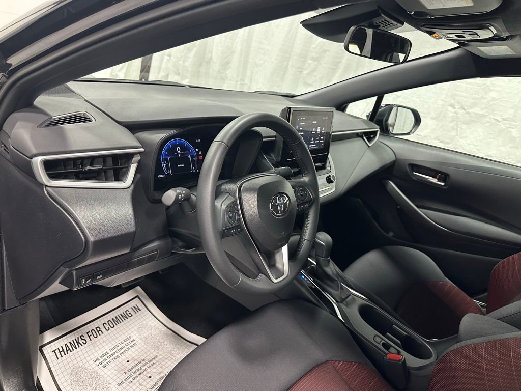 Used 2026 Toyota Corolla SE FWD image 15