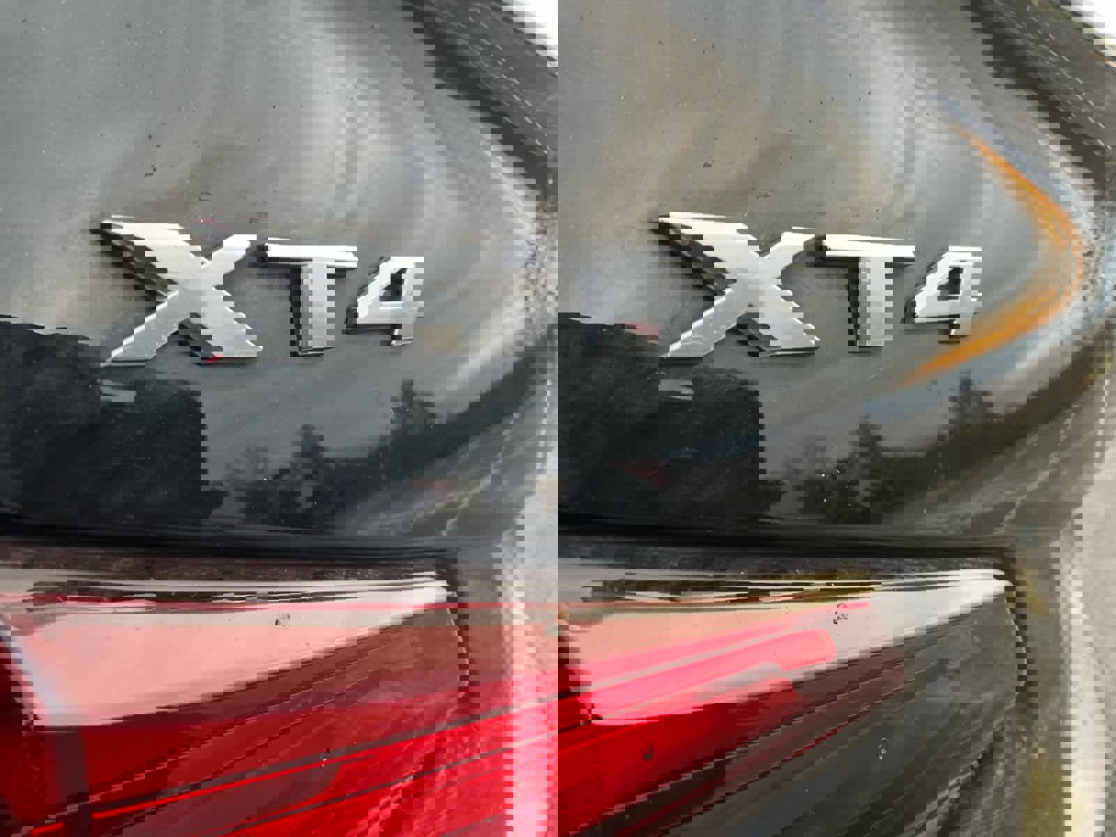 Used 2019 Cadillac XT4 Premium Luxury image 19