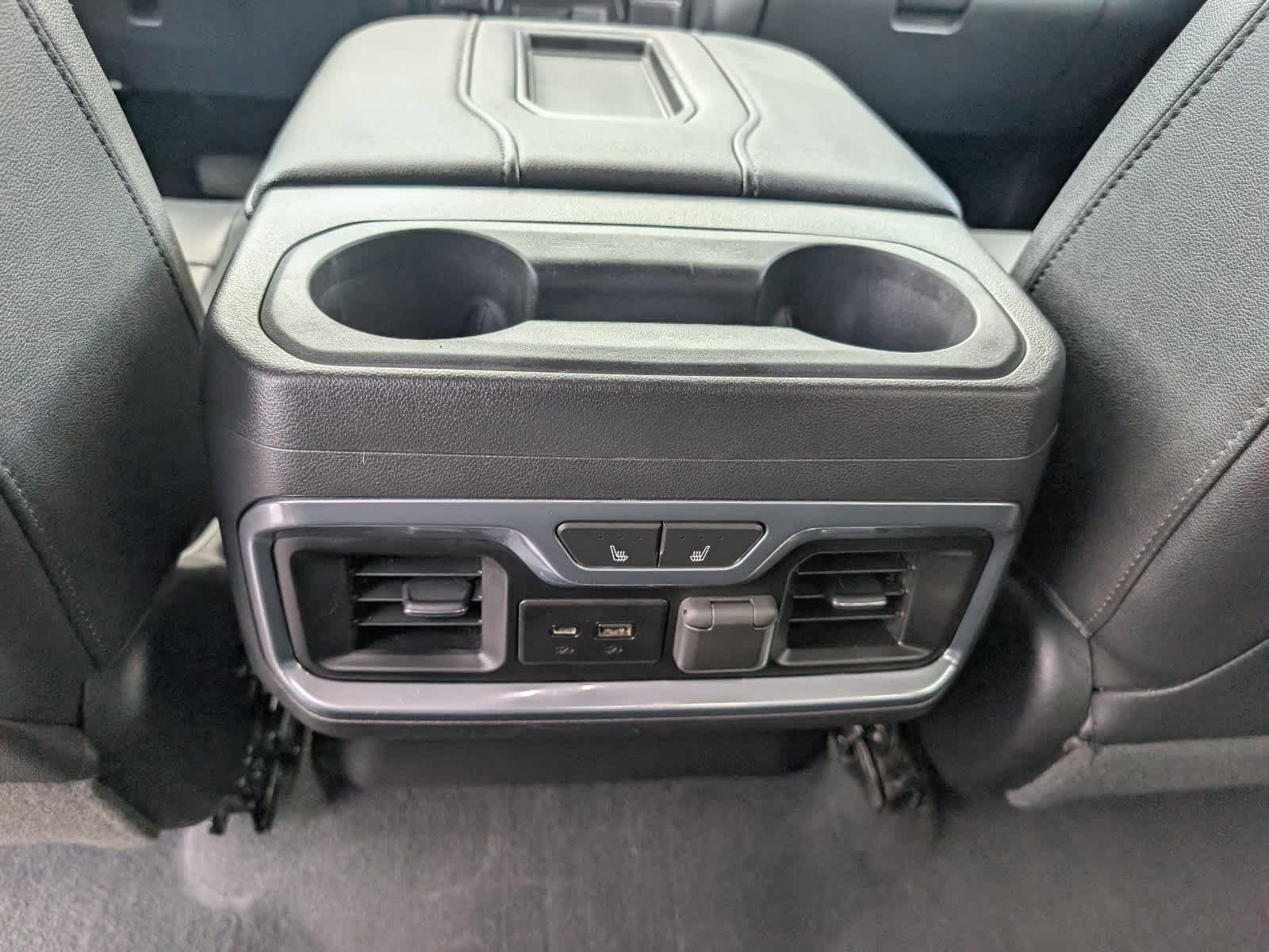Used 2019 Chevrolet Silverado 1500 LTZ w/ LTZ Convenience Package AWD/4WD image 17