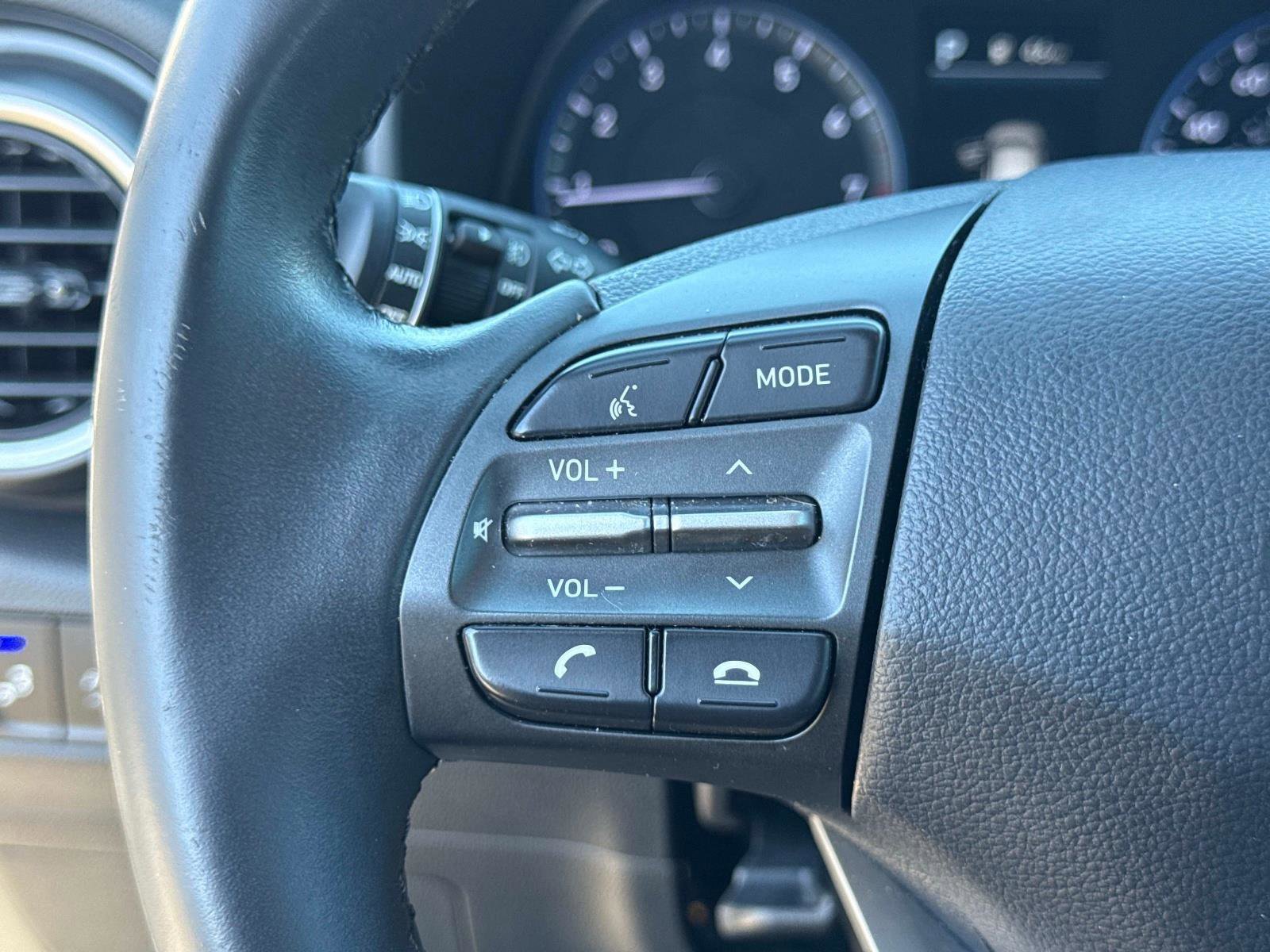 Used 2020 Hyundai Kona Ultimate image 29