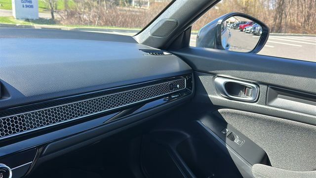 Used 2025 Honda Civic Sport image 43