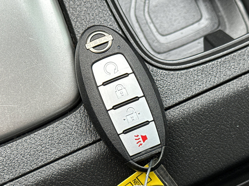 Certified 2022 Nissan Frontier SV image 35