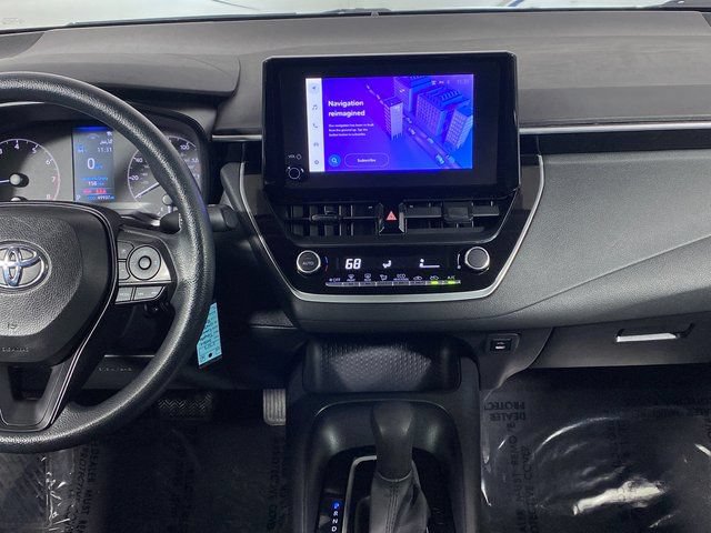 Used 2024 Toyota Corolla LE FWD image 13