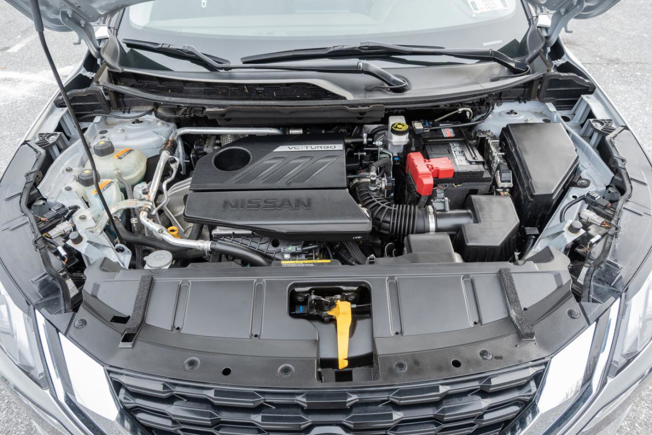 Used 2023 Nissan Rogue SV image 37