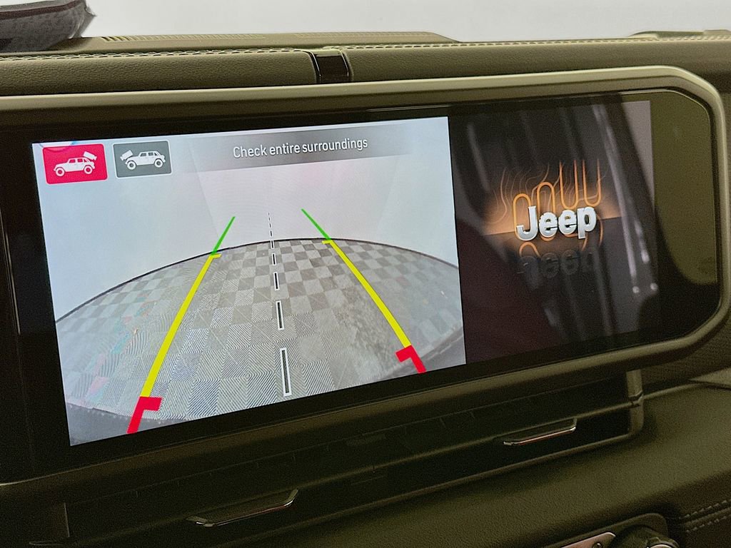 Used 2024 Jeep Wrangler Unlimited Rubicon 392 image 17