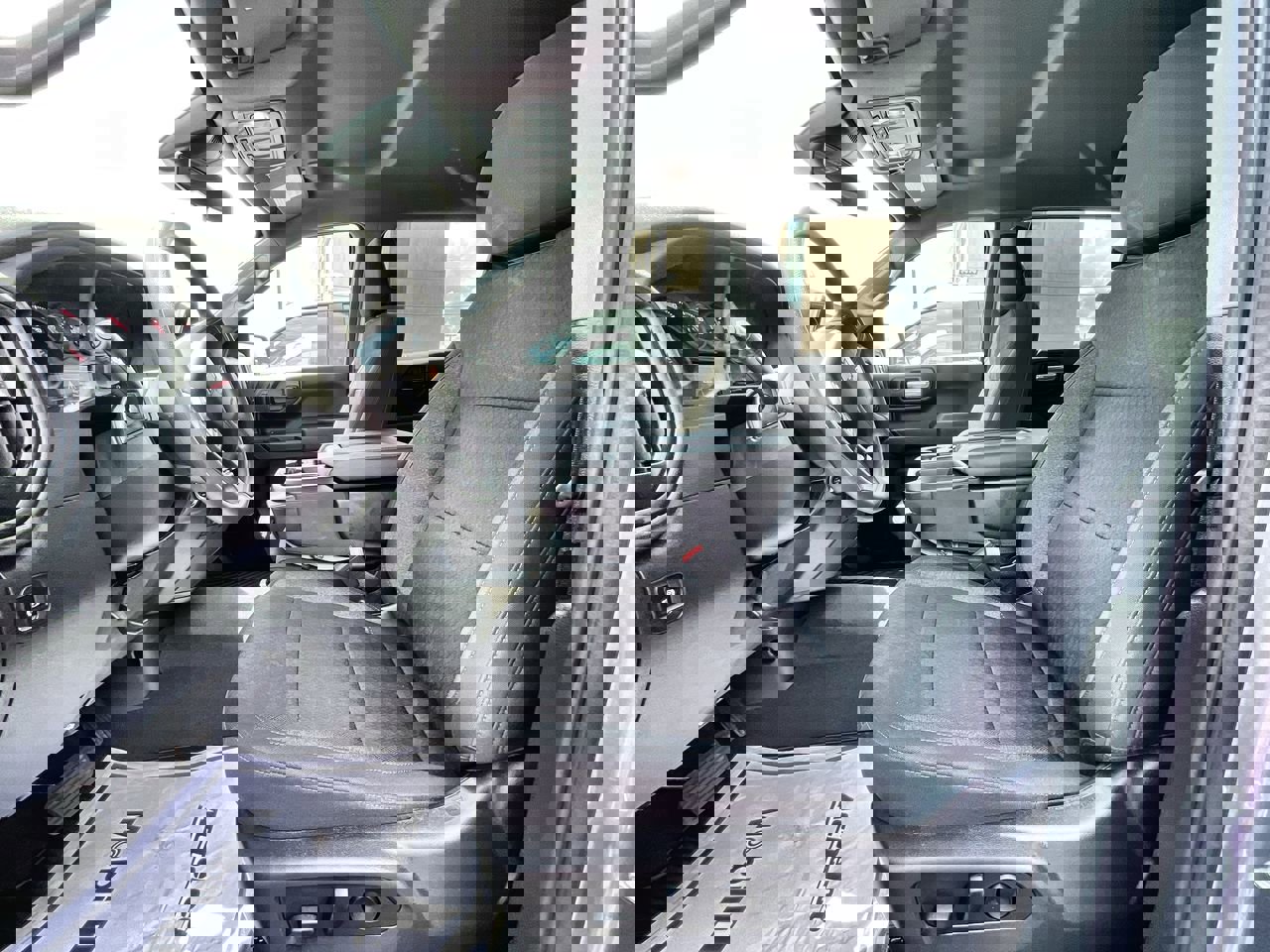 New 2025 Chevrolet Silverado 1500 Custom image 19