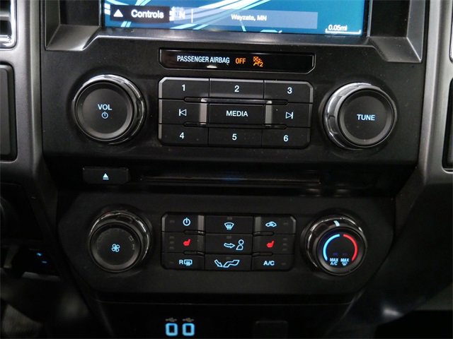 Used 2016 Ford F150 XLT w/ Equipment Group 302A Luxury image 20