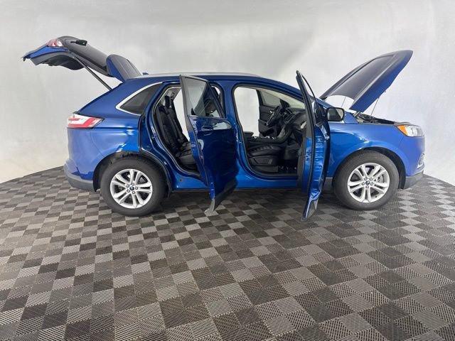 Used 2020 Ford Edge SEL w/ Convenience Package AWD/4WD image 16