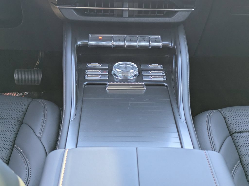 New 2026 Lincoln Nautilus Reserve AWD/4WD image 25