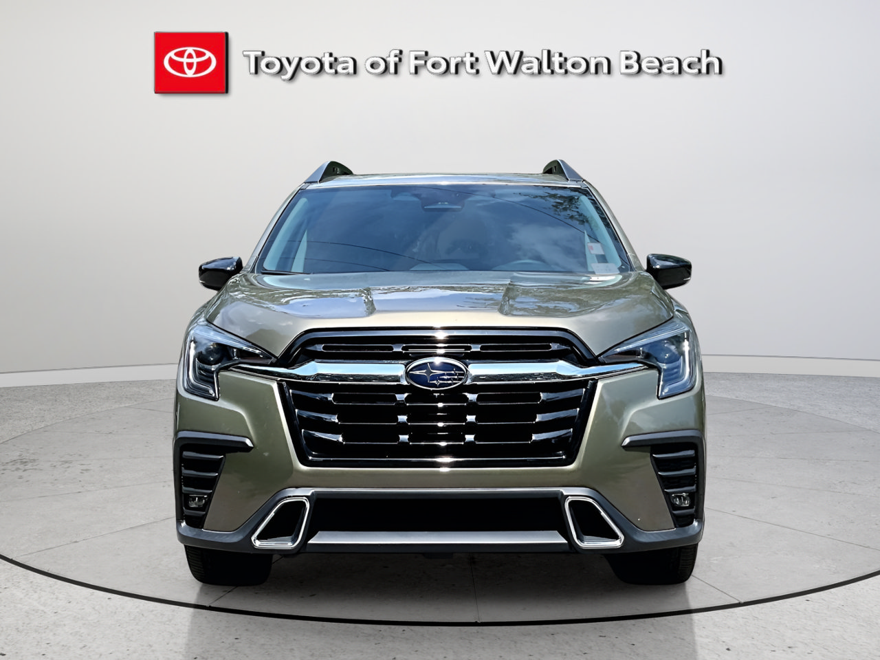 Used 2025 Subaru Ascent Touring w/ Popular Package #1 AWD/4WD image 3