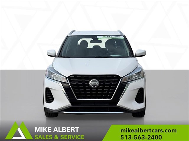 Used 2021 Nissan Kicks SV image 2