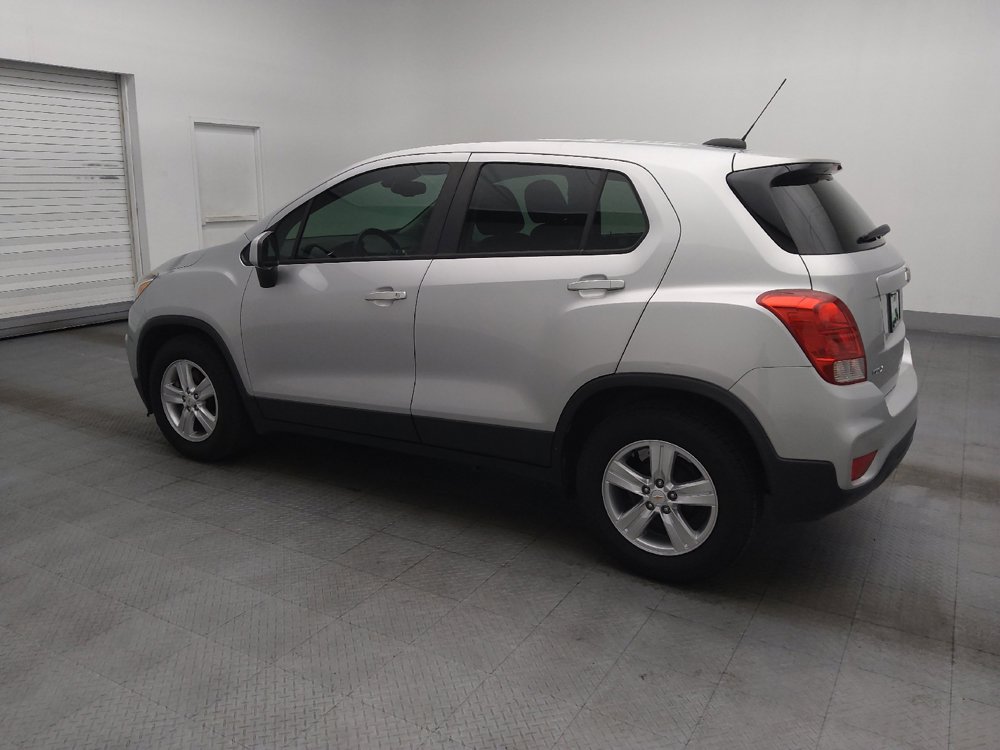 Used 2020 Chevrolet Trax LS FWD image 3