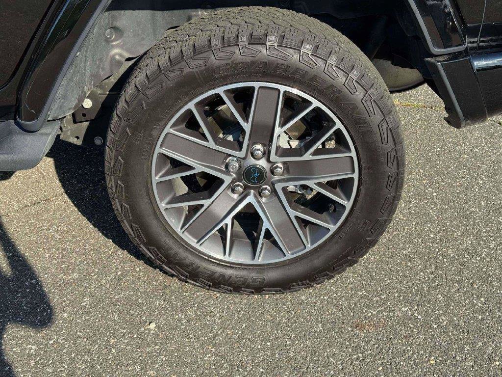 Used 2024 Jeep Wrangler High Altitude AWD/4WD image 13