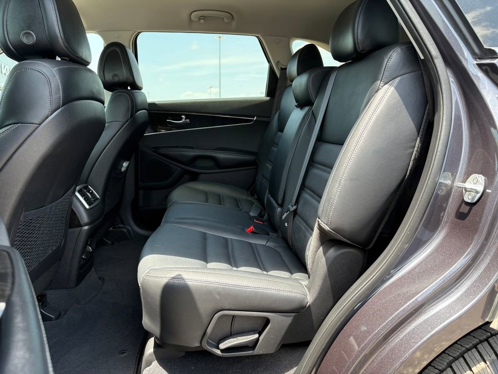Used 2016 Kia Sorento EX AWD/4WD image 13