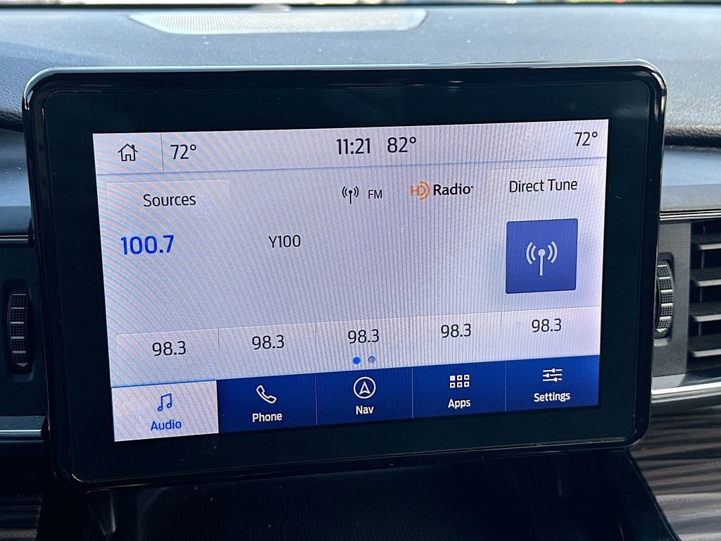 Used 2023 Ford Explorer Limited image 16