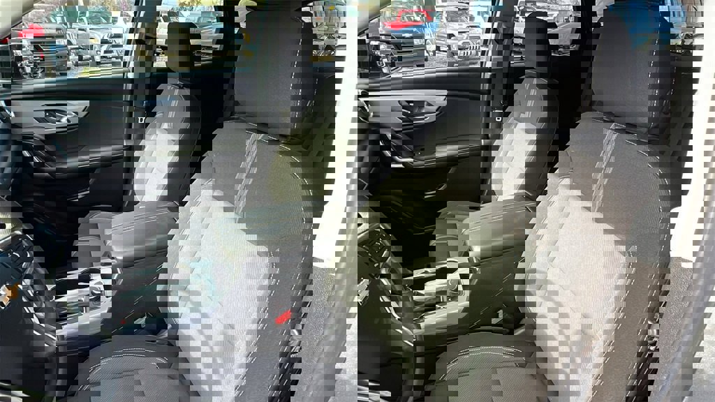 Certified 2023 Chevrolet Blazer LT w/ Convenience Package image 15