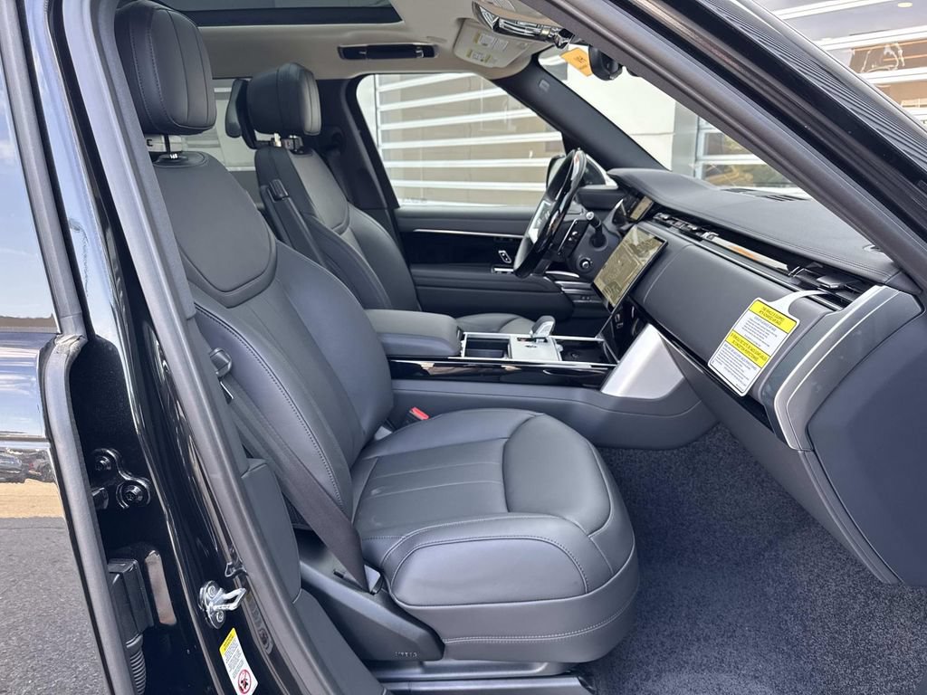 New 2026 Land Rover Range Rover SE AWD/4WD image 10