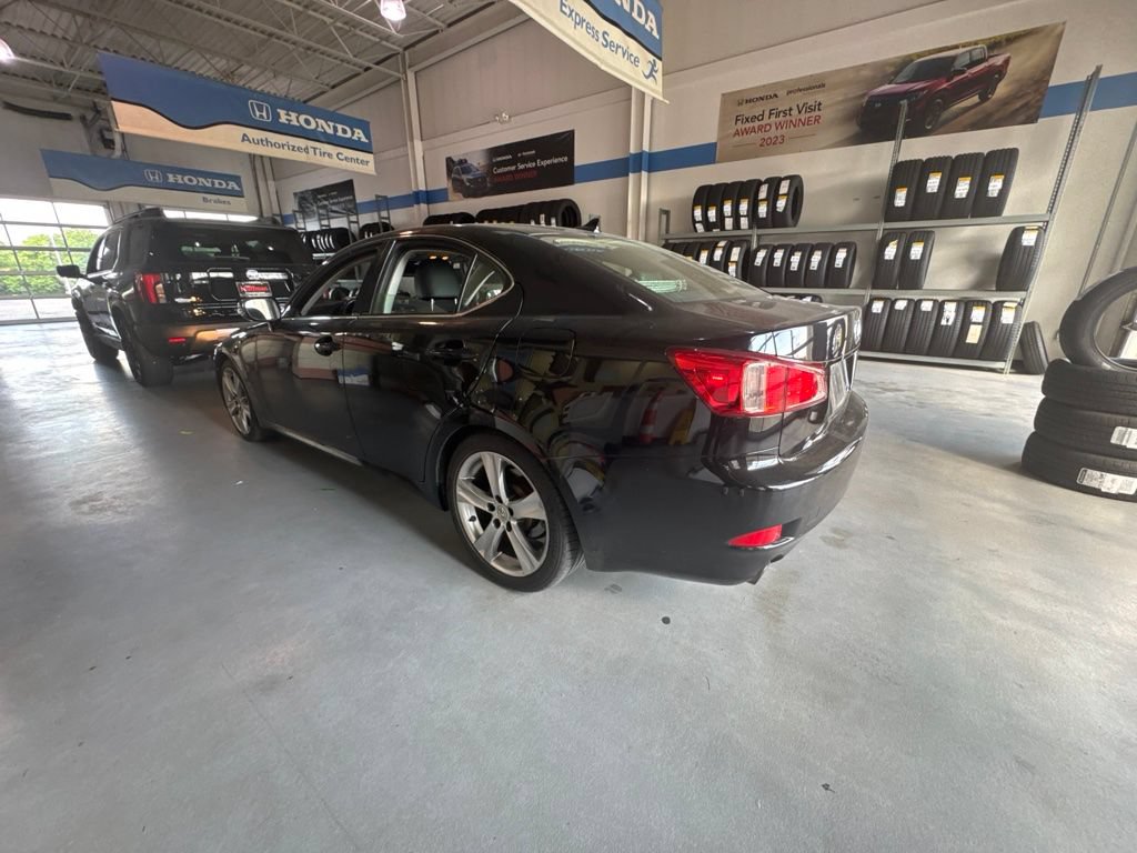Used 2013 Lexus IS 250 RWD image 8