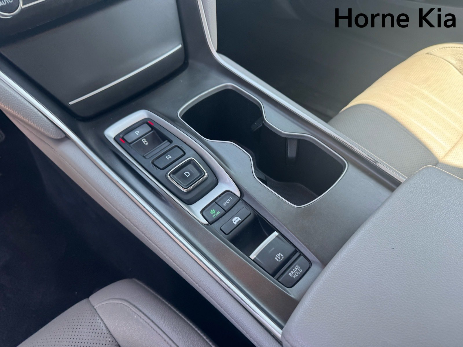 Used 2019 Honda Accord Touring image 24