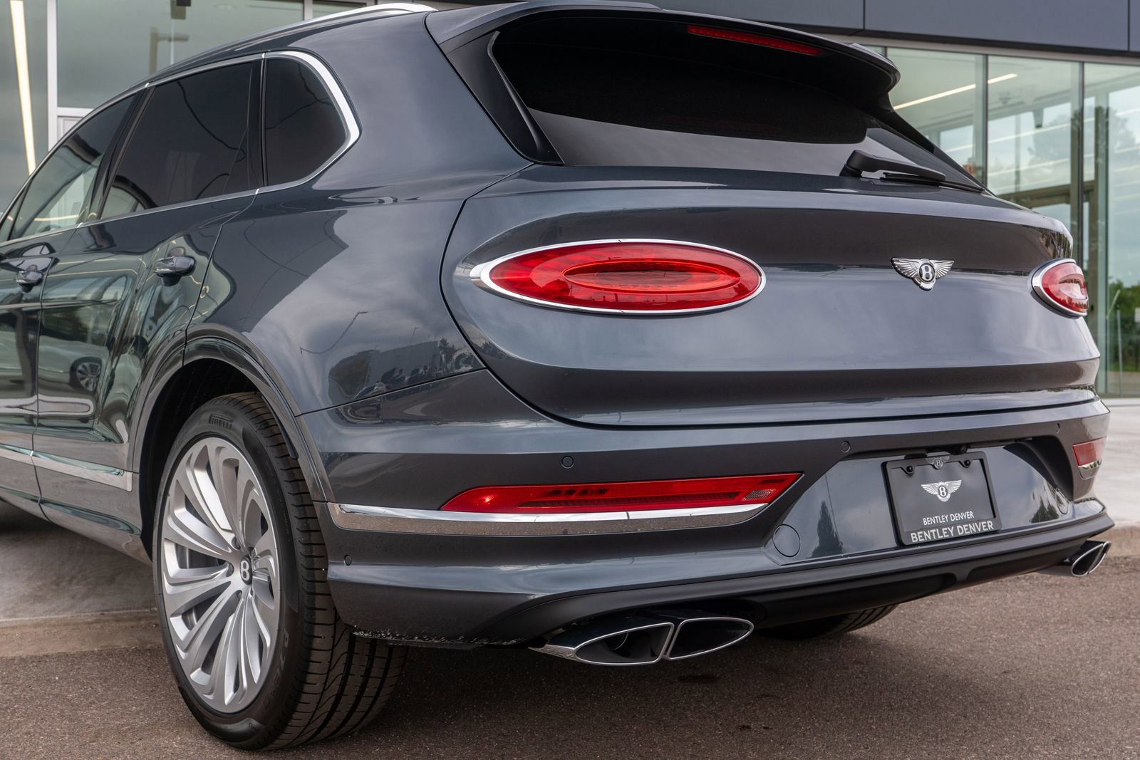 New 2025 Bentley Bentayga image 12