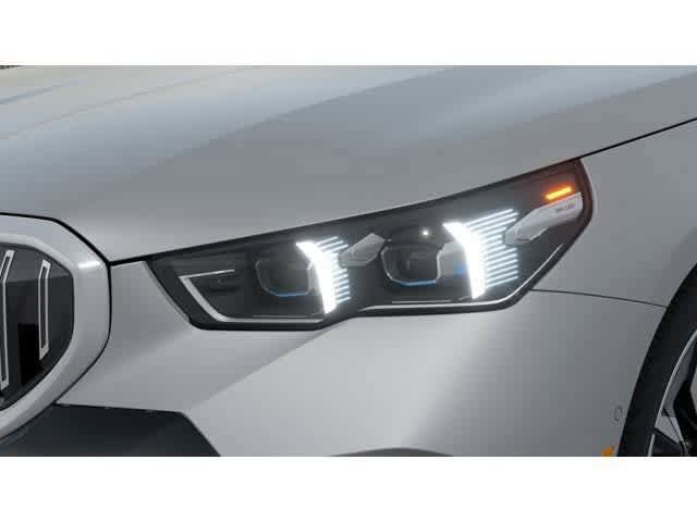New 2027 BMW i5 xDrive40 AWD/4WD image 6