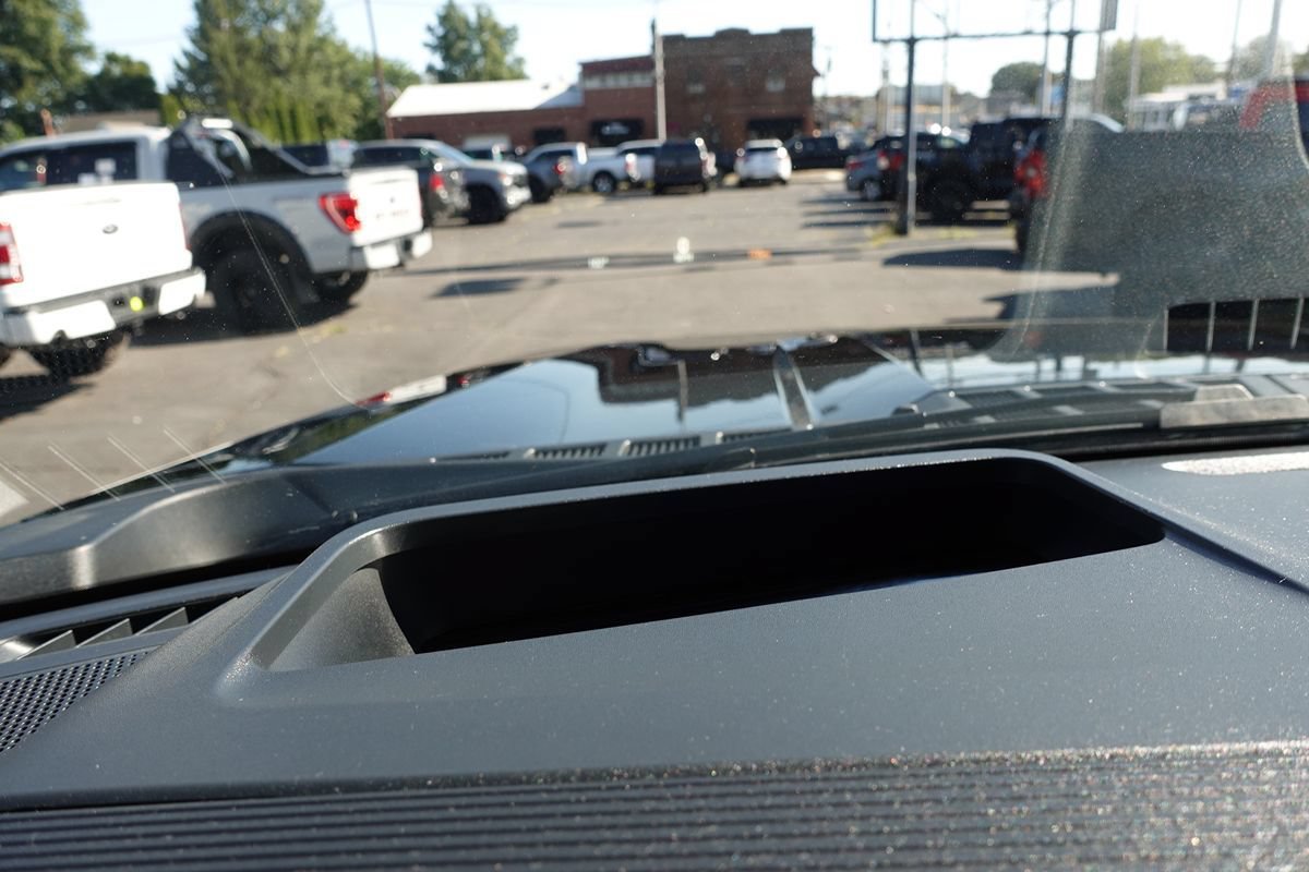 Used 2024 Ford F150 Lariat w/ Equipment Group 502A High AWD/4WD image 59
