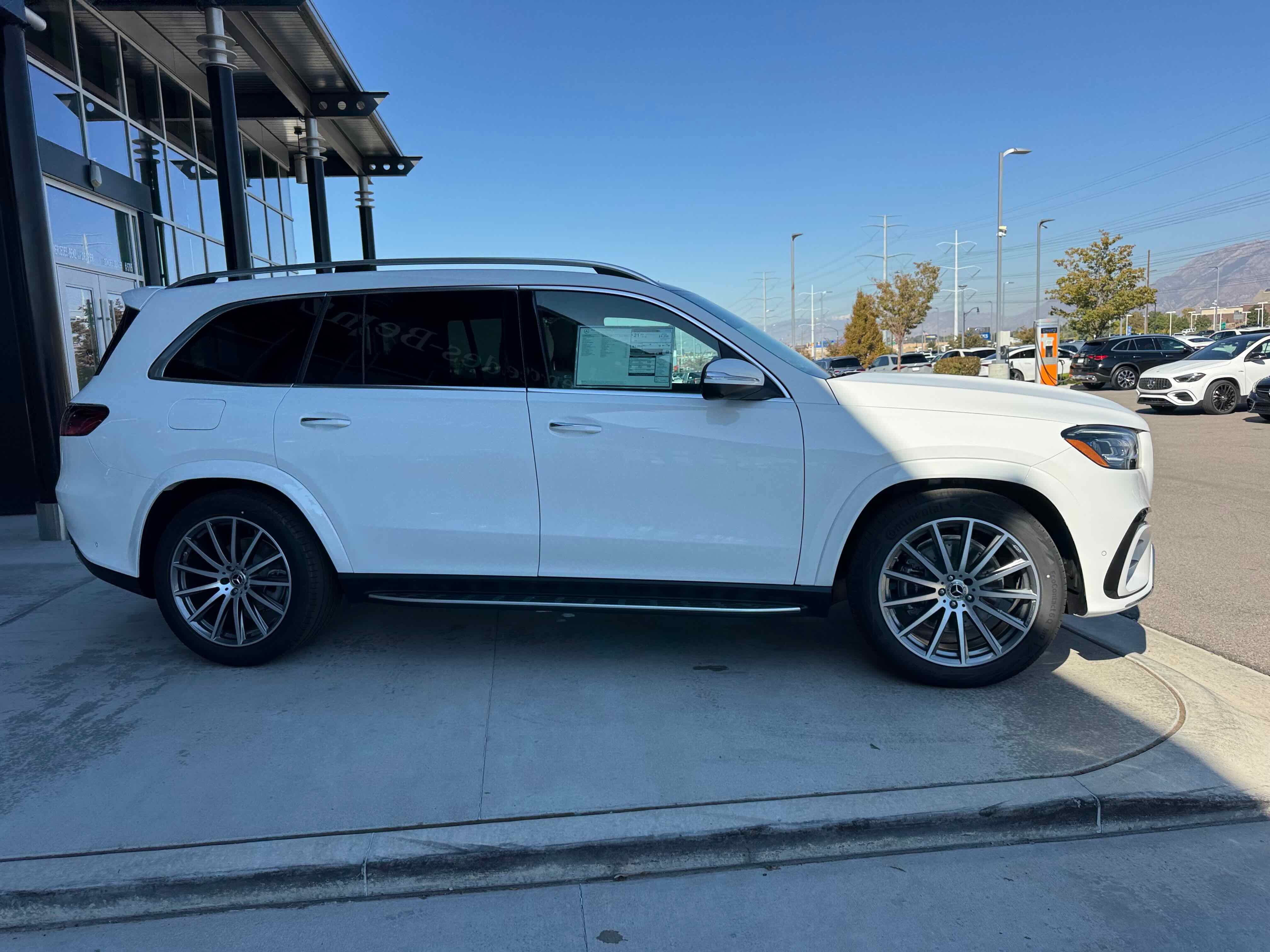 New 2026 Mercedes-Benz GLS 450 4MATIC image 9