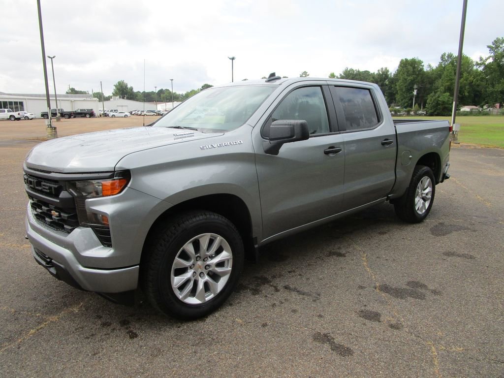 New 2026 Chevrolet Silverado 1500 Custom