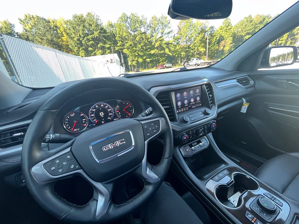 Used 2023 GMC Acadia AT4 w/ Technology Package AWD/4WD image 20