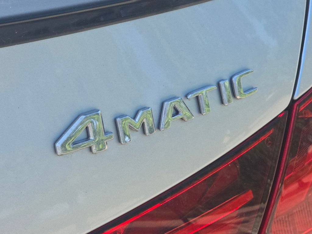 Used 2024 Mercedes-Benz C 300 4MATIC Sedan image 5