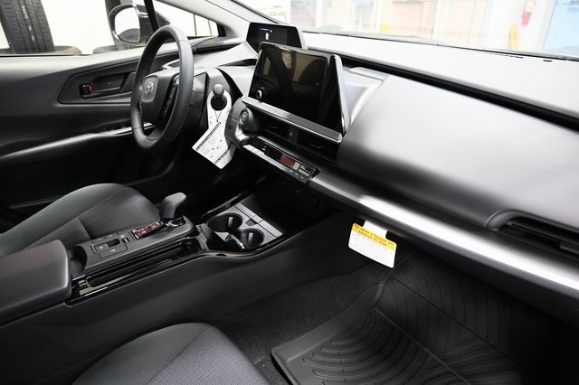 New 2026 Toyota Prius LE image 14