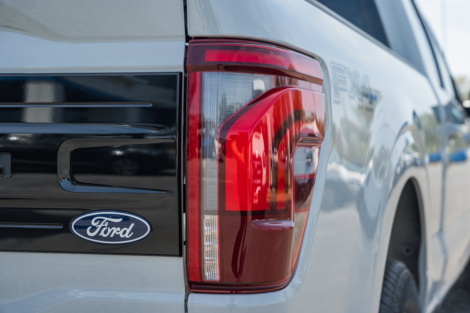 New 2026 Ford F150 Platinum w/ Equipment Group 702A High AWD/4WD image 7