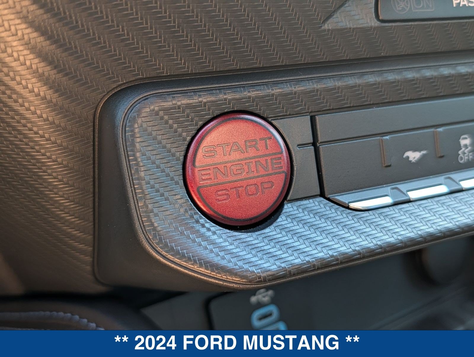 Used 2024 Ford Mustang Dark Horse RWD image 34