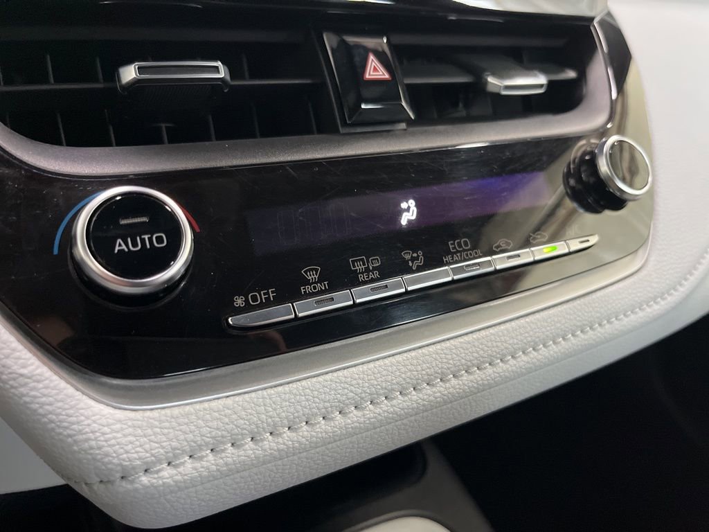 Used 2019 Toyota Corolla SE image 14